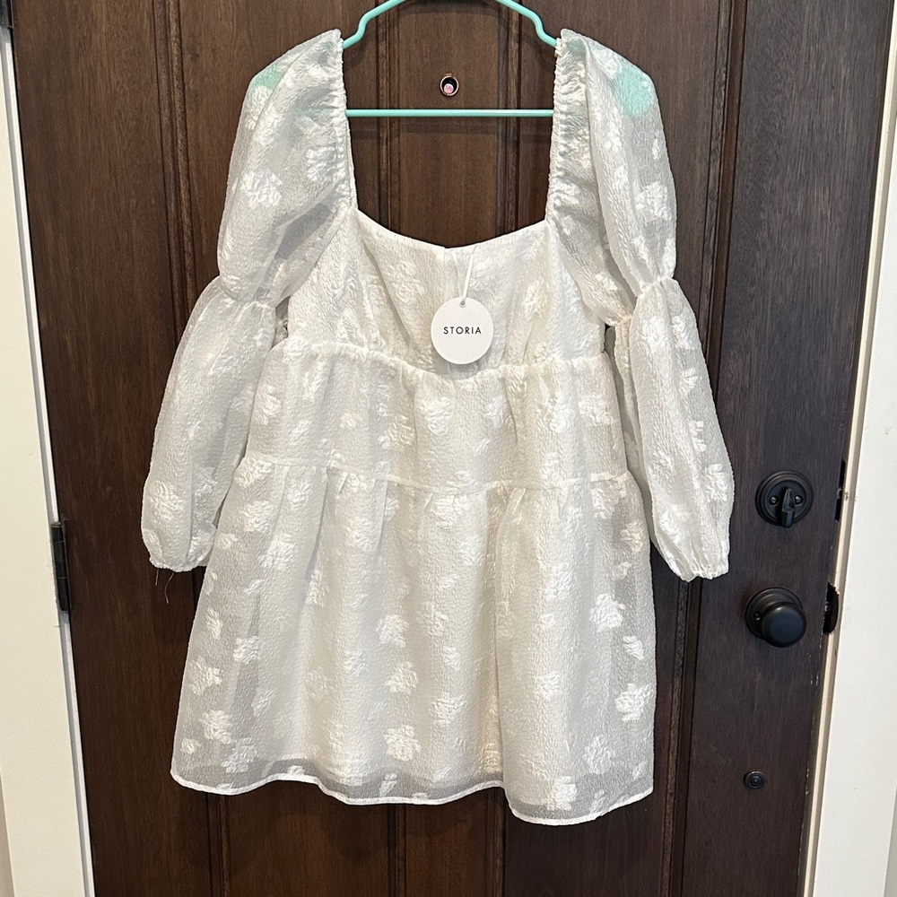Storia Cream Puff Sleeve Dress